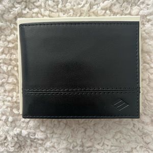 NWT Joseph Abboud Leather Wallet